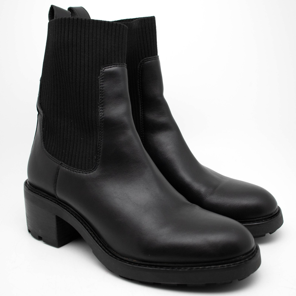 STEVE MADDEN Kiley Black Leather Chelsea Ankle Boots Womens SIZE 9